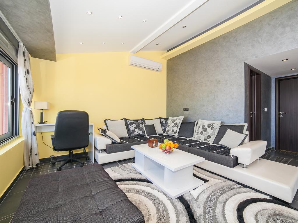 Apartments Princess View Sveti Stefan Ngoại thất bức ảnh